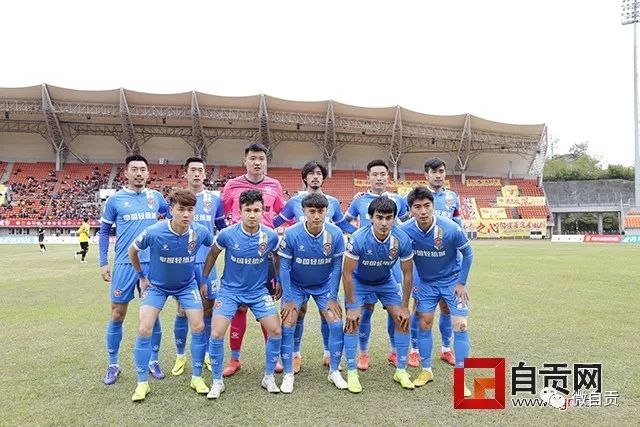 维尼修斯状态低迷，皇马新星挑战首发位置